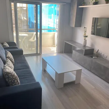 Paradise Promenade Apartment, 2min Distance From Marina Apartment *