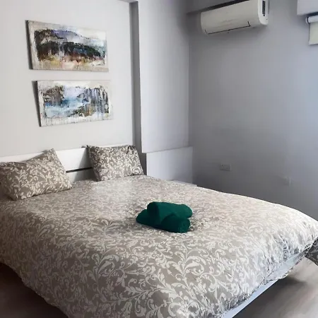 Paradise Promenade Apartment, 2min Distance From Marina Larnaca