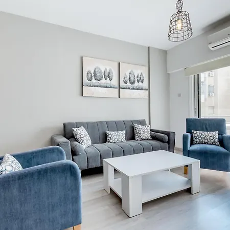 Paradise Promenade Apartment, 2min Distance From Marina Larnaca