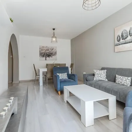 Paradise Promenade Apartment, 2min Distance From Marina Appartement