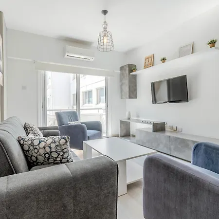 Paradise Promenade Apartment, 2min Distance From Marina *